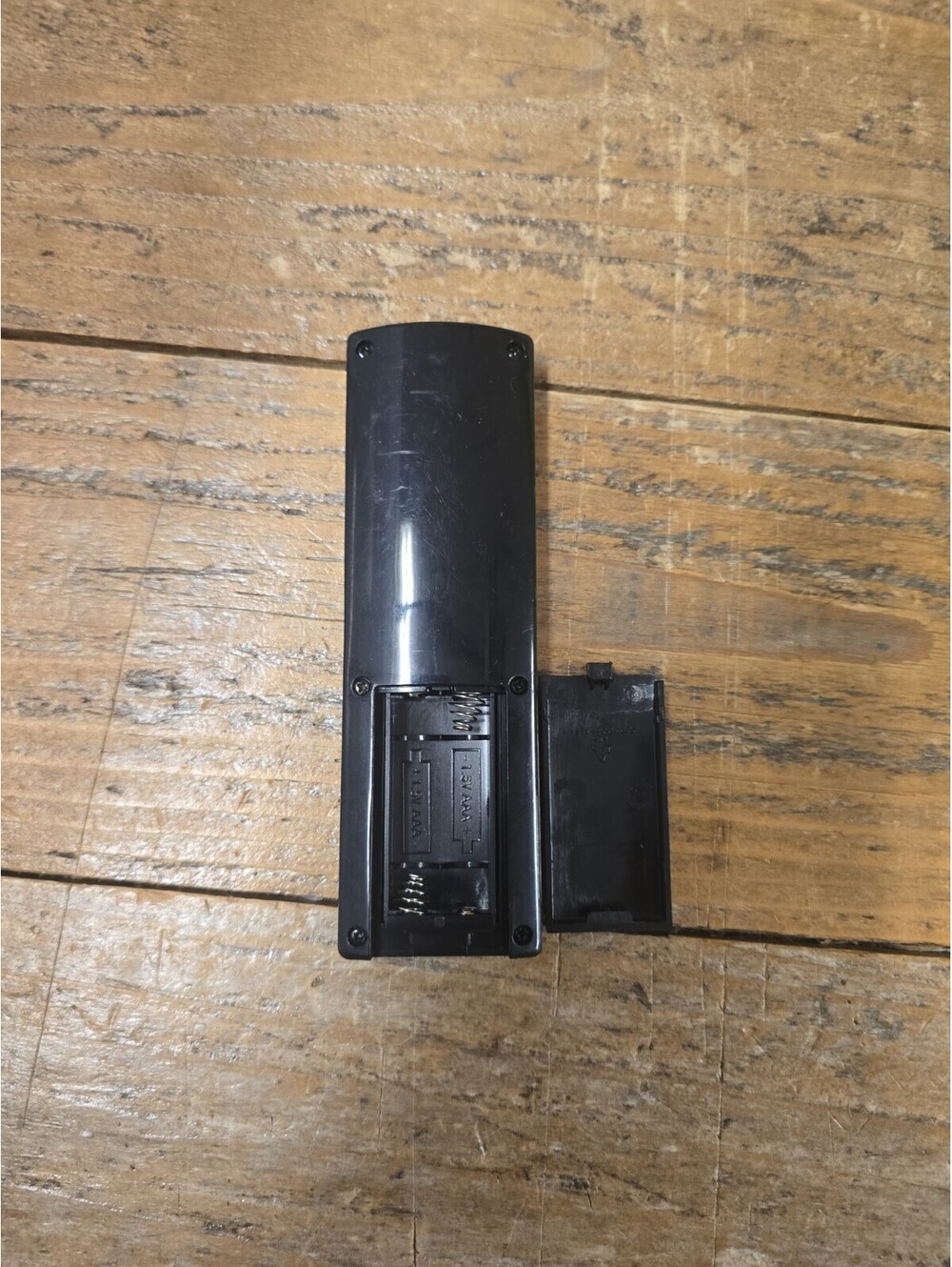 Lasko Fan/Heater 8 Button Remote Control with LED Readout - Tested Works - Picture 3 of 3
